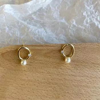 Нежные зимние жемчужные круглые серьги, маленькие, повседневные, универсальные, ретро-серьги для поездок на работу