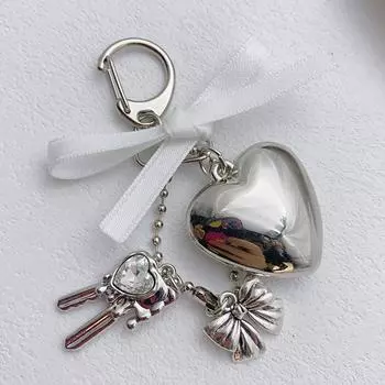 Нежный металлический стиль брелок для ключей для женщин, аксессуары для сумок, серебряный брелок для сумок с сердечком и бантом, брелок для ключей, ювелирное изделие