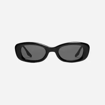 Нежный монстр Тамбу 01 Черный