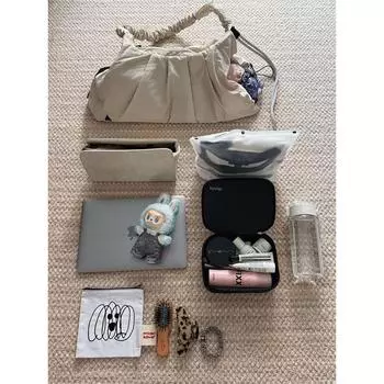 Niche Bag Women 2025 New Sports Fitness Bag Lightweight All-Match Yoga Bag Fashion Commuter Shoulder Messenger Bag Beige White