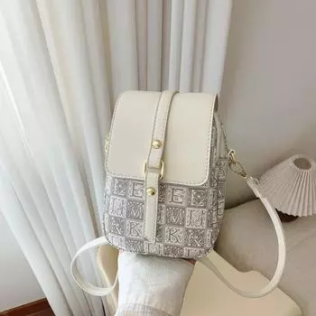 Niche bag women s new trendy fashion shoulder bag high sense messenger mobile phone small square bag бежевый