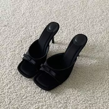 Niche черные туфли на высоком каблуке женская обувь модная верхняя одежда 2025 новый летний темперамент французские маленькие сандалии 35