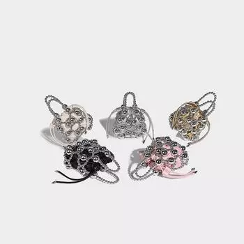 Niche design 2024 модная универсальная изысканная полая бисероплетеная бисерная высококачественная портативная сумка-мессенджер серебряный