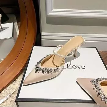 Niche design Baotou односложные босоножки на высоком каблуке 2025 новые туфли-лодочки с острым тонким каблуком, отделанные стразами 35