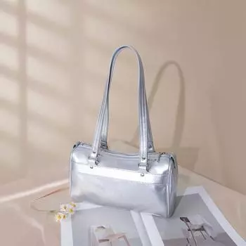 Niche Design Chic Chic Hottie Мотоциклетная сумка Instagram Большая вместимость Модная сумка-багет на одно плечо Женская чёрный