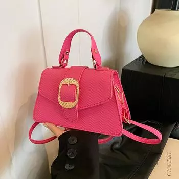 Niche design commuter messenger bag women s 2024 fashion versatile women s shoulder underarm small square bag чёрный