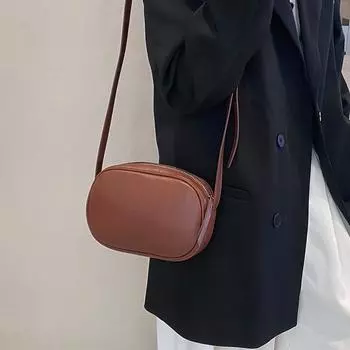 Niche Design First Layer Cowchmaer Retro Shoulder Маленькая косметичка Маленькая круглая сумка чёрный