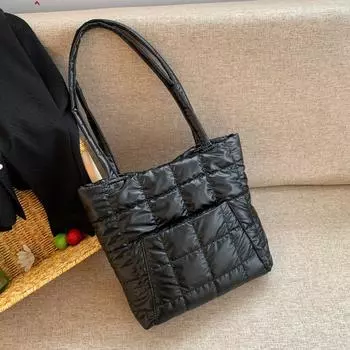 Niche Design Осенняя большая вместительная студенческая сумка для женщин Корейская версия Повседневная хлопковая сумка для одежды Сумка-тоут для поездок на работу Сумка на плечо