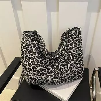 Niche Design Retro Leopard Print Lantern Velvet Literary And Artistic Fan High Value Versatile Student Shoulder Tote Bag коричневый