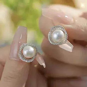Niche Design Rhinestone Pearl Ear Studs 925 silver pin Pearl White stud earrings