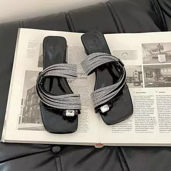 Niche design sense rhinestone sleeve toe slippers women s summer new light luxury slippers tide 35