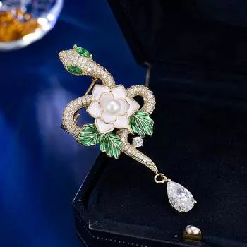 Niche Design Sense Rose and Snake Натуральный пресноводный жемчуг Брошь Роскошный темперамент День рождения Брошь Булавка Аксессуары золотой