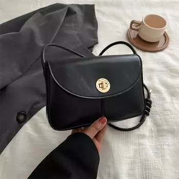 Niche design small bag women s bag autumn and winter new trendy fashion shoulder messenger bag versatile underarm texture small square bag чёрный