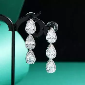 Niche design zircon water drop fringed stud earrings women s high-end temperament crystal long earrings, high-end simple earrings