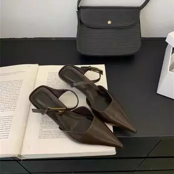 Niche French лето 2025 новые остроносые темпераментные босоножки на низком каблуке коричневые ретро-босоножки с сумкой на голове женская обувь 35 чёрный