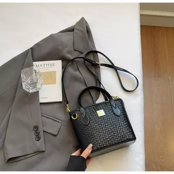 Niche handbag women s new popular fashion versatile high-end single shoulder crossbody bucket bag