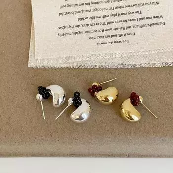 Niche High-End Bean Metal Stud Earrings Femininity Unique Personality Fashion Commuting Elegant Versatile Earrings