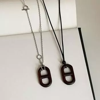 Niche High-End Деревянное ожерелье в виде свиного носа Женское легкое роскошное ретро индивидуальное трендовое Универсальное шейное ожерелье для свитера