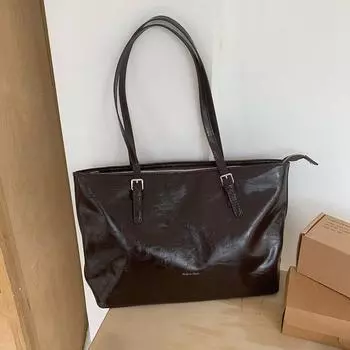 Niche High-end Sense Retro Большая вместительная сумка-тоут для поездок на работу Сумка подмышкой Простая сумка на молнии через плечо для женщин чёрный