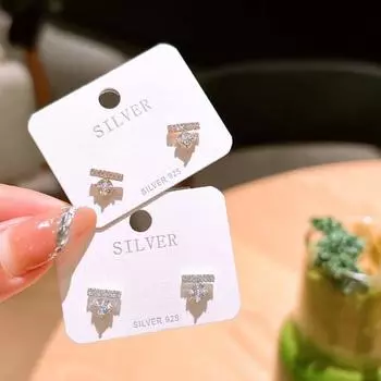 Niche Light Luxury High-end Super Flash однословные квадратные серьги из циркония женские серьги-иглы