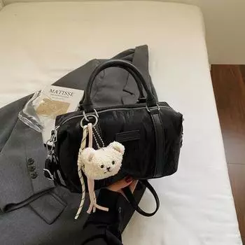 Niche new fashionable solid color large capacity casual simple shoulder messenger bag handbag pillow bag чёрный