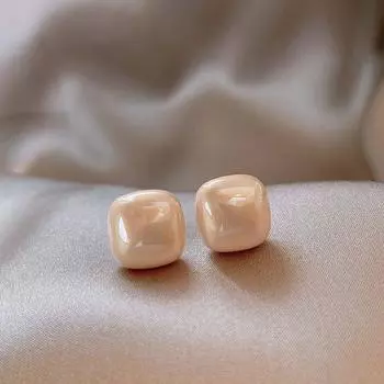 Niche Style Women s Fancy Best Selling Gift Pearl Stud Earrings Sugar Pearl Stud Earrings