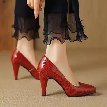 Niche Temperament Круглая Голова Толстый Каблук Высокий Каблук Одиночные Туфли Неглубокий Нос Универсальные Банкетные Пригородные Модные Кожаные Туфли 34 красный