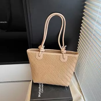 Niche woven pattern bucket bag women s new fashion versatile underarm shoulder bag crossbody vegetable basket bag