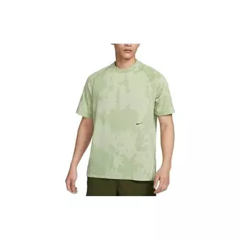 Nike Dri-FIT ADV АПС. Мужская тренировочная футболка с короткими рукавами Engineered, зеленая DX6955-371 M