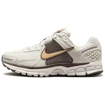Nike Zoom Vomero 5 Light Bone Sesame женские кроссовки кремовые Ironstone Phantom HM9657-001 38