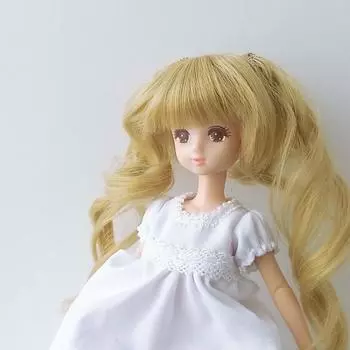 Нини и Кино Маленький кукольный парик Кукольный термостойкий парик Окружность головы в дюймах Кудрявые два хвостика 1/6 4,5 (Медовый ясень)