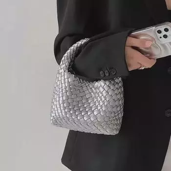 «Нишевая мини-сумочка с цепочкой ручной работы — новинка 2024 года — телефон-мессенджер с корзиной для овощей»