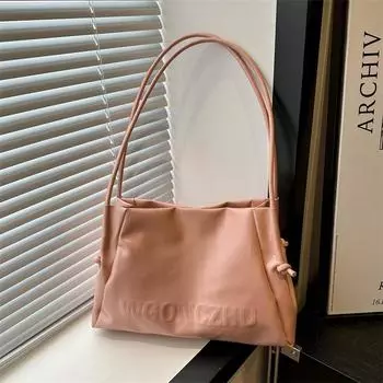 Нишевая простая сумка подмышкой большая женская 2024 новая темпераментная женская сумка через плечо мягкая поверхность сумка-тоут для поездок на работу белый