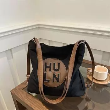 Нишевая сумка на одно плечо, красивая модная, для студентов колледжа, класс 2024, большая вместительная сумка в иностранном стиле, новая сумка-тоут чёрный