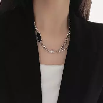 Нишевое черное стеклянное ожерелье с подвеской из драгоценных камней, высококачественные нерегулярные модные украшения для женщин