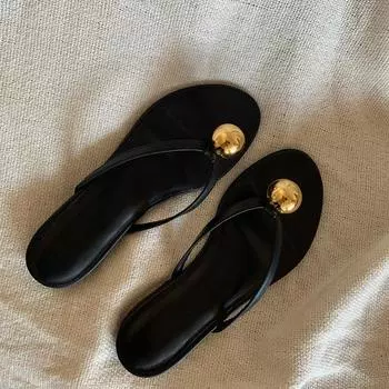 Нишевые дизайнерские римские сандалии с ремешком, женские летние сандалии на плоской подошве с металлическими шариками и узором «елочка» 40