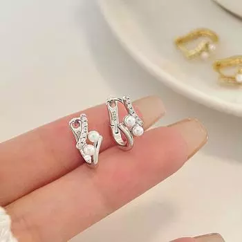 Нишевые изысканные серьги-вкладыши с жемчугом и бриллиантами на все тело