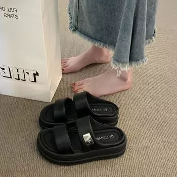 Нишевые маффиновые толстоподошвенные крутые шлепанцы женские летние новые повседневные универсальные пляжные шлепанцы на один палец 35