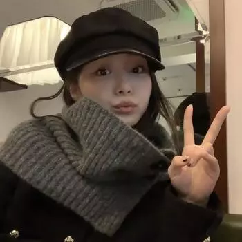 нишевый дизайн чувство водолазка вязаный разрез шарф пуловер шаль женский осенне-зимний теплый шерстяной шарф поддельный воротник чёрный