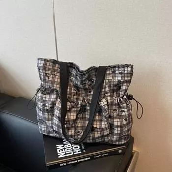 Нишевый дизайн холщовая сумка женская летняя новая большой вместимости цветочная ручная тканевая сумка литературная сумка-тоут тренд чёрный