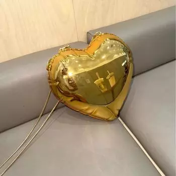 Нишевый дизайн Loving Girl High-End Feeling Sweet And Cool Babes Акриловая цепочка Crossbody Красный конверт для наушников Сумка золотой