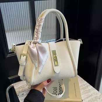 Нишевый дизайн, модная ручная сумка-ведро для женщин, новинка 2024 года, трендовая универсальная сумка через плечо, корейская сумка через плечо для отдыха