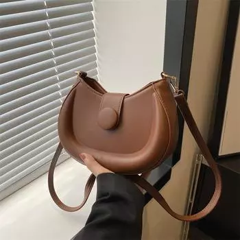 Нишевый дизайн простая маленькая квадратная сумка женская летняя 2024 новая модная повседневная трендовая сумка через плечо повседневная сумка-мессенджер чёрный