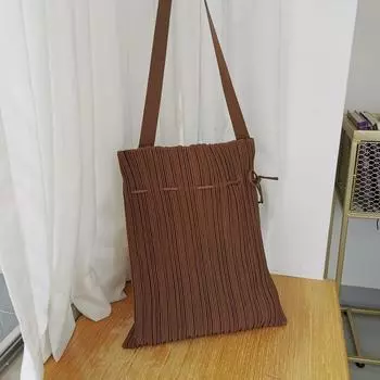 Нишевый дизайн с плиссированной сумкой-ведром Модная литературная простая сумка через плечо на одно плечо Женская сумка для покупок One Size