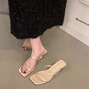 Нишевый дизайн, смысл, одно слово, тапочки, сказочные туфли, одежда 2024 года, новые летние французские босоножки на танкетке, сандалии 35 чёрный