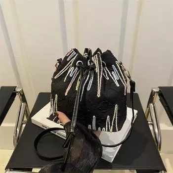 Нишевый дизайн, только красивая женская сумка 2024, новая модная тенденция, сумка-ведро, красивая простая сумка-мессенджер в иностранном стиле чёрный