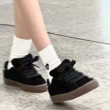 Нишевый хлеб ретро леопардовый принт низкие кеды черные модные шлепанцы мех универсальная пара повседневная обувь 35