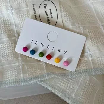 Нишевый стиль Женский Дофаминовый цвет Уникальный Циркон, не повреждающий уши Dark Bean Stud Earrings Suit