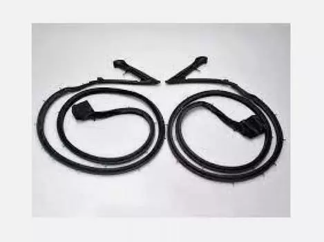 NISSAN 80831-04U10 80830-04U10 Skyline R32 ДВЕРНОЙ УПЛОТНИТЕЛЬ ЛЕВЫЙ ПРАВЫЙ Комплект OEM