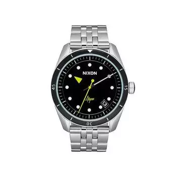 Nixon A12372971 часы